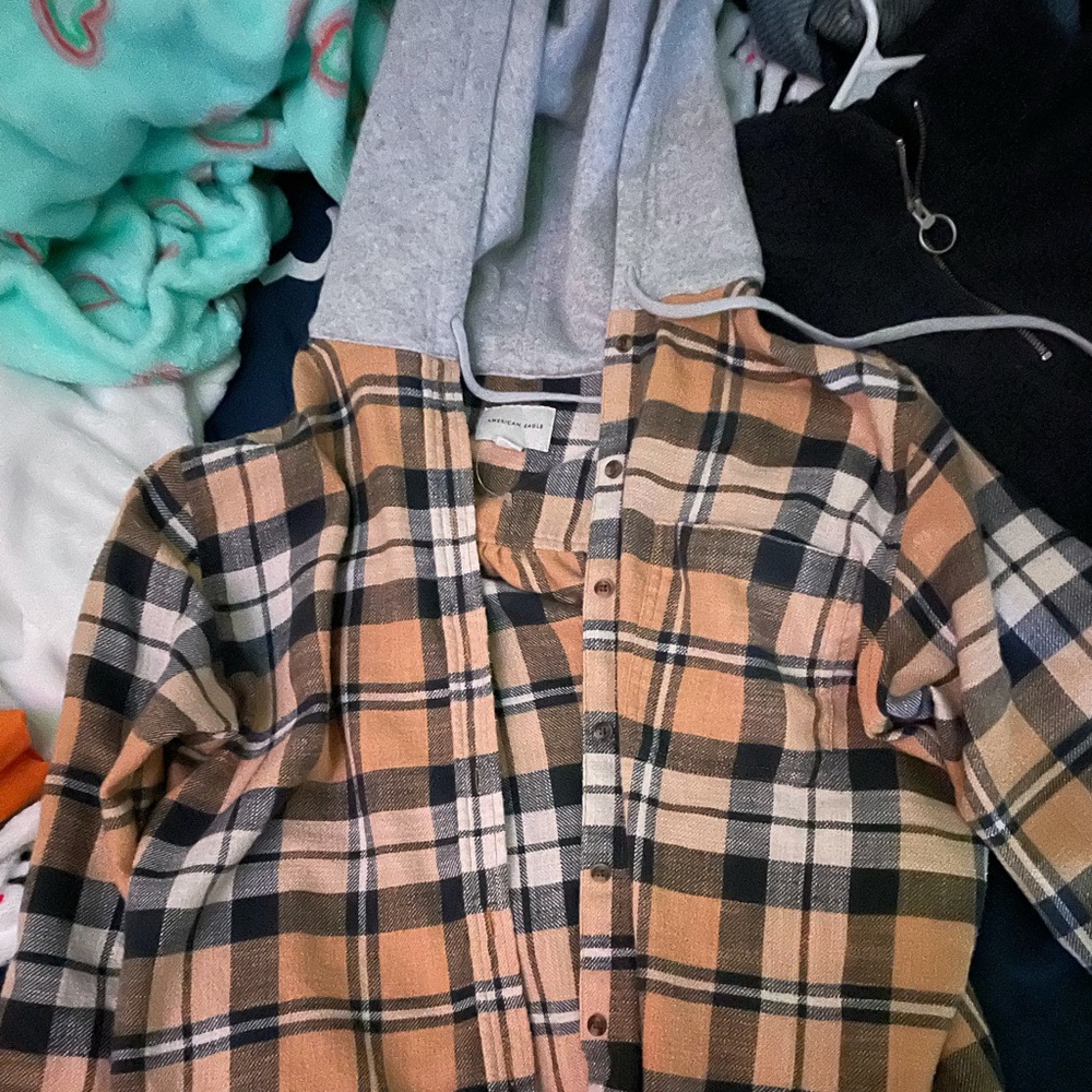 American Eagle yellow flannel